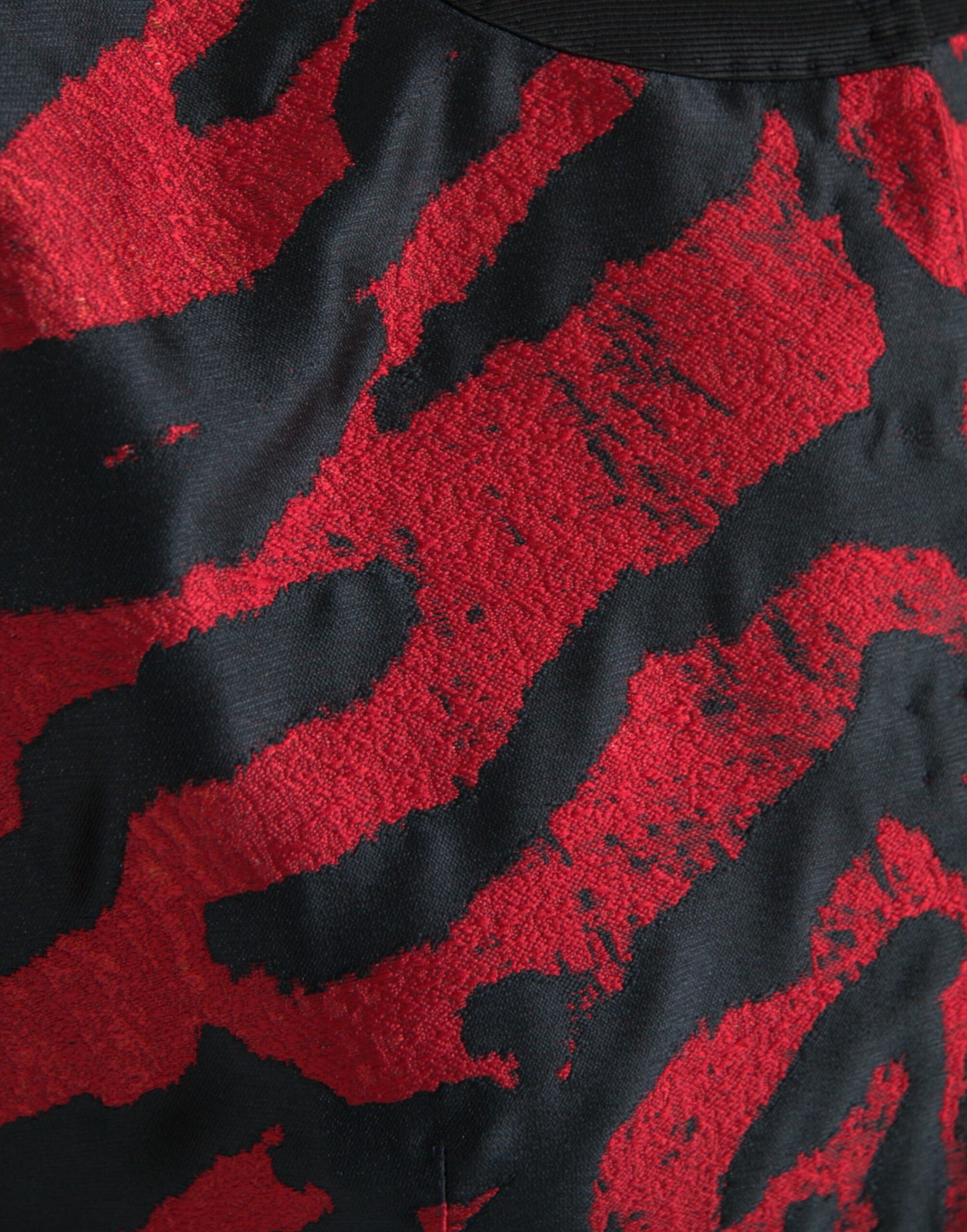 Black Red Patterned Cropped Coat Jacket